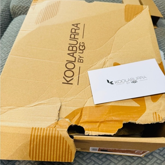 Koolaburra by UGG Classic Short Women's Winter Boots - Picture 15 of 15